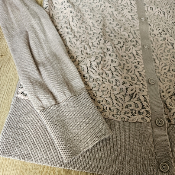 Women's Tan Khaki Brown Front Lace Button Up Dressy Cardigan Sweater Medium - Picture 8 of 13